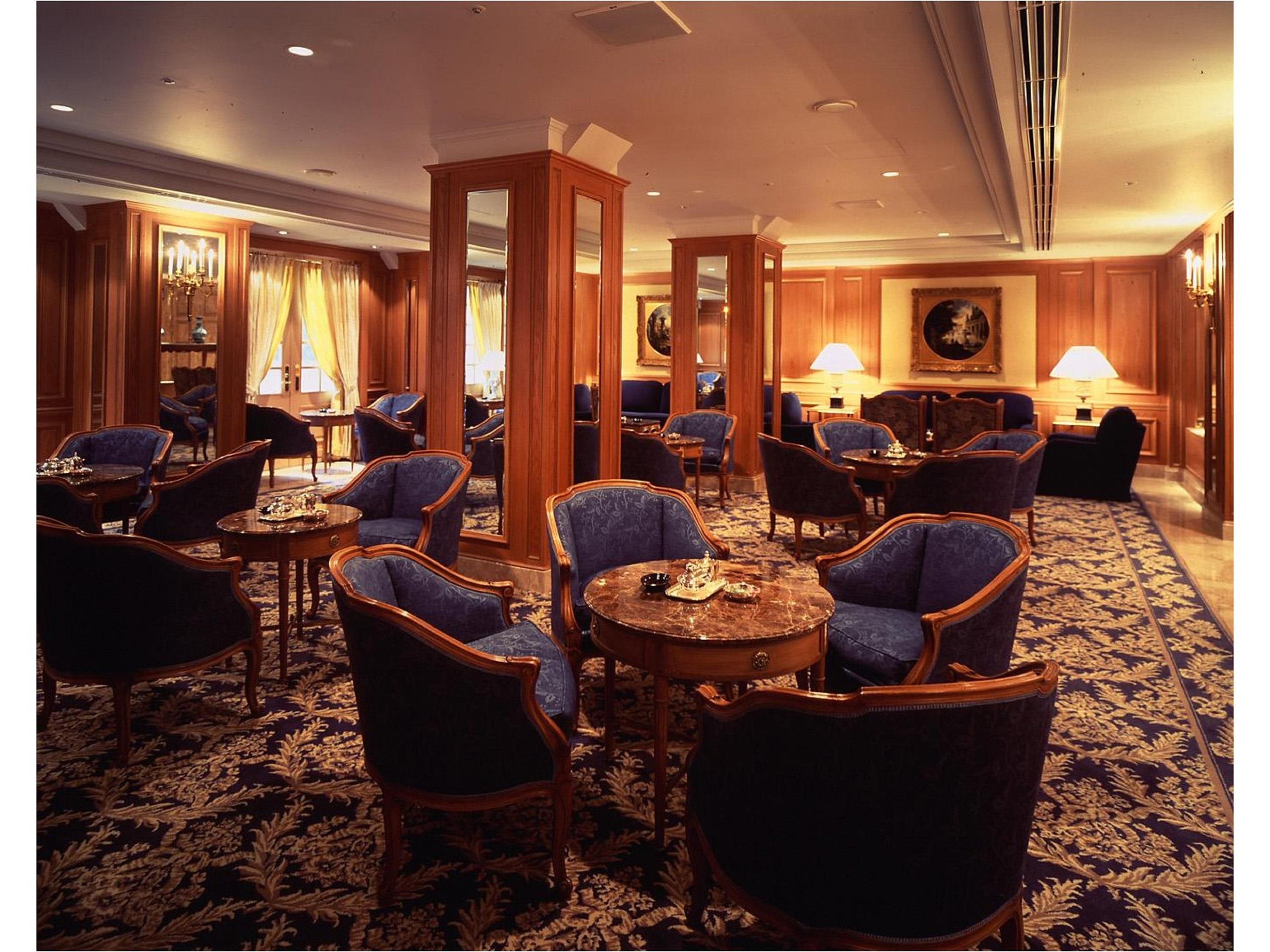 Hotel New Grand Йокогама Екстер'єр фото The lounge at the airport