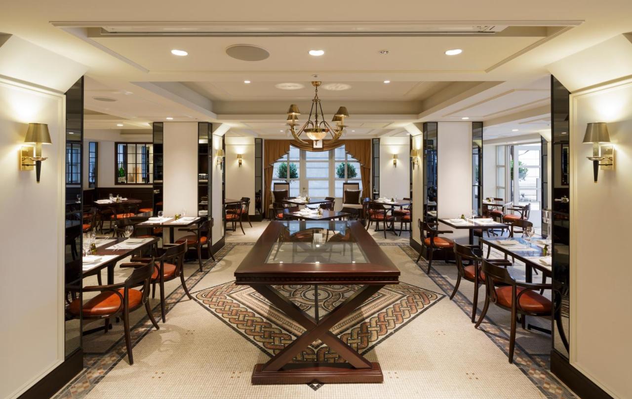 Hotel New Grand Йокогама Екстер'єр фото The restaurant